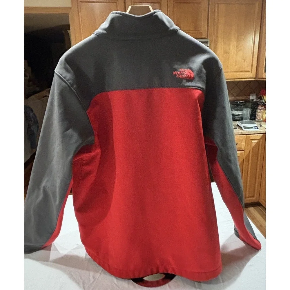North Face Mens Apex Bionic Jacket Med Red Gray Soft shell Rain Jacket